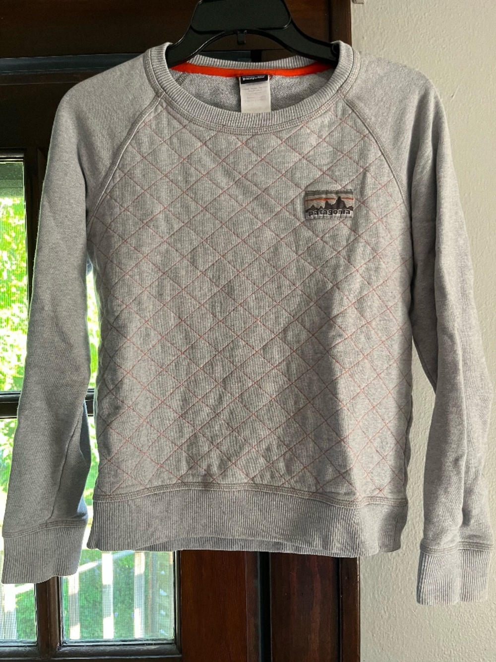 XS Patagonia quilted crewneck sweater